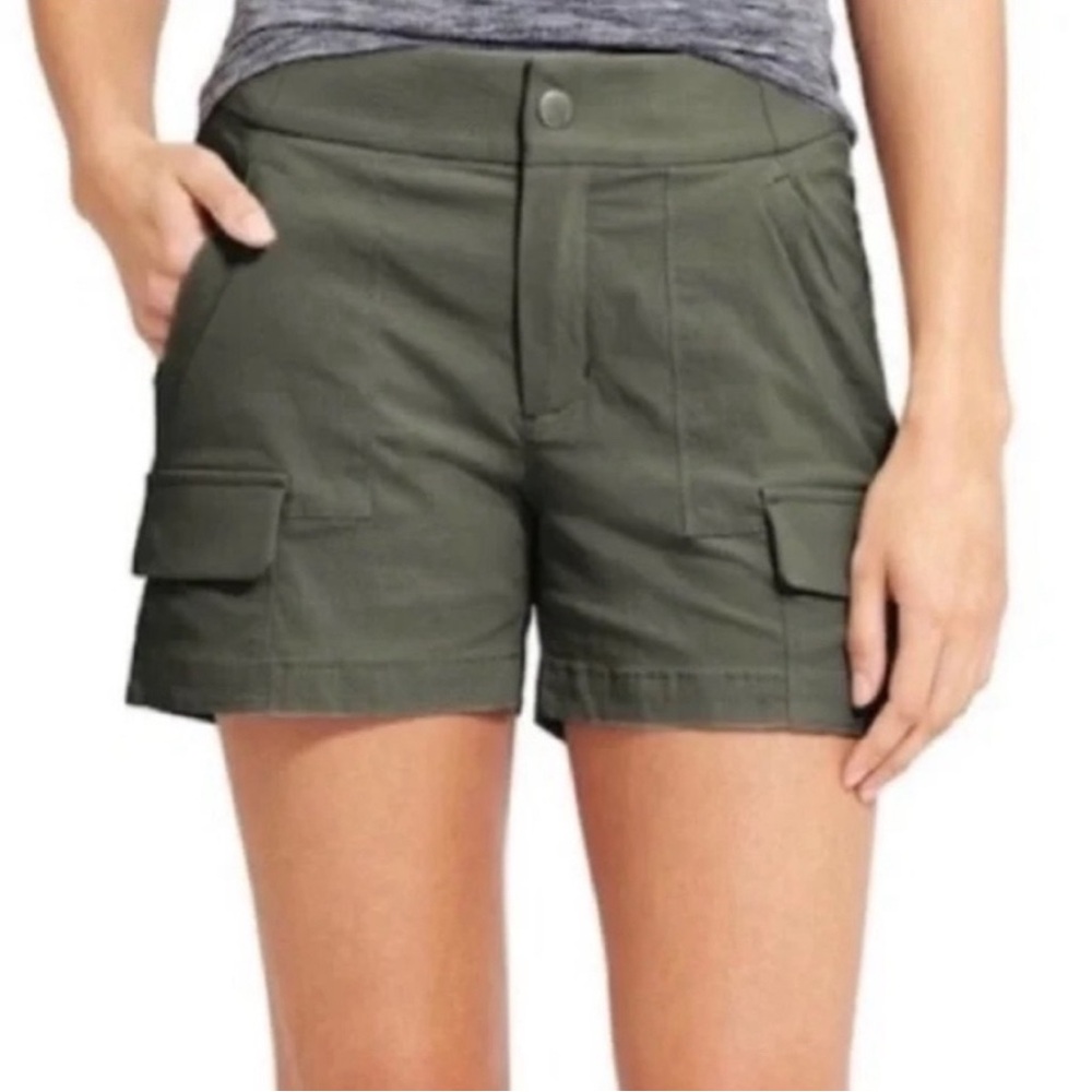 Athleta Trekkie Cargo Short 4" Darker Forest Green